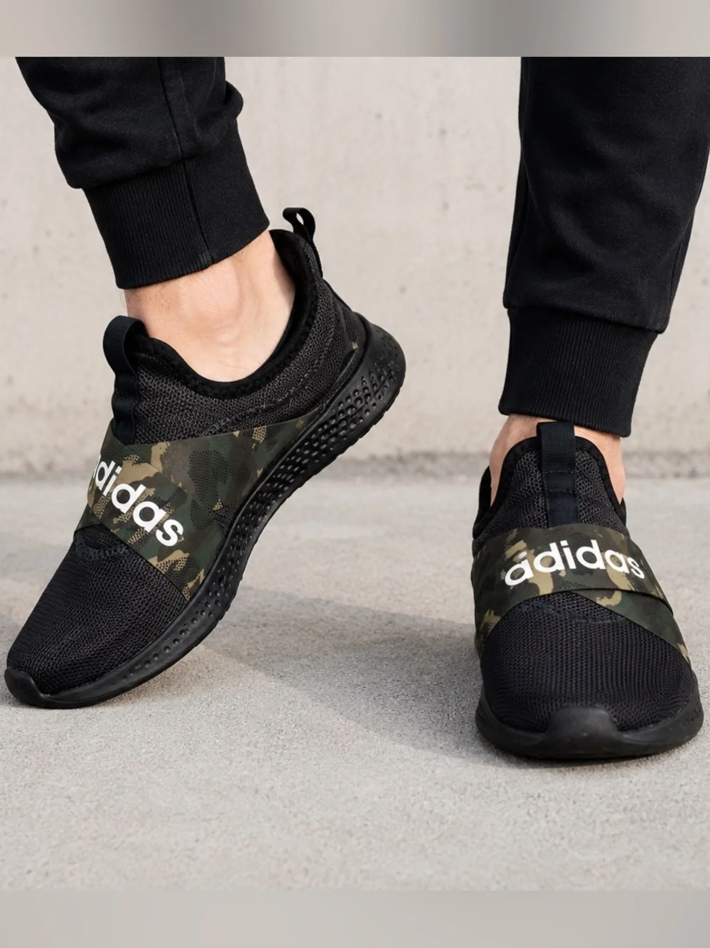 Adidas Lite Racer Adapt 5.0 Black Camo Slip-On Sneakers Men’s 9.5 EUC